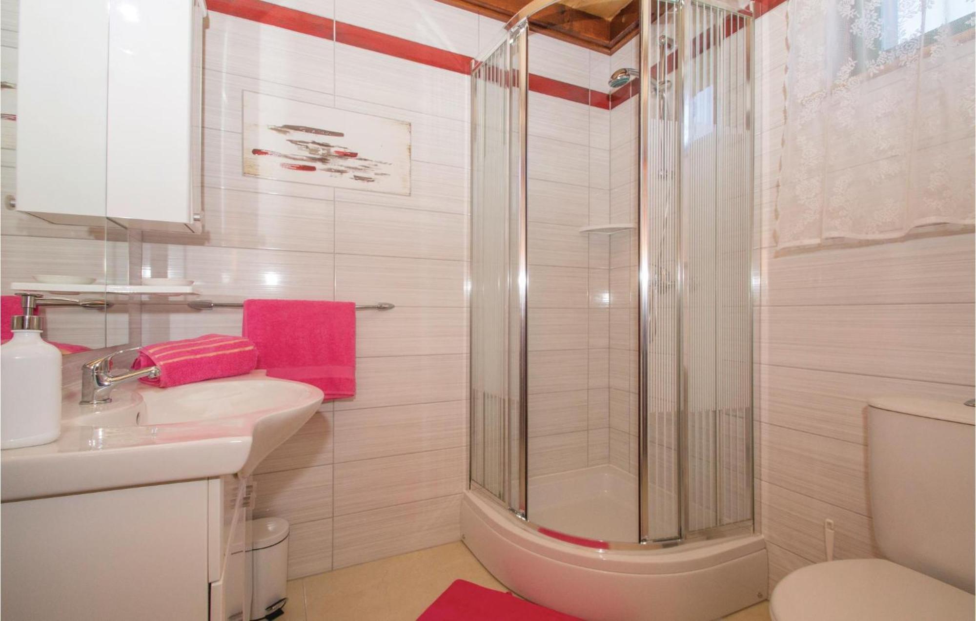Awesome Home In Smokvica With Kitchen Buitenkant foto